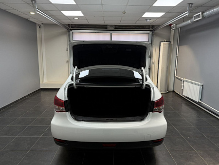Nissan Almera 1.6 MT (102 л.с.) 2016