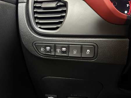 Kia Rio 1.6 AT (123 л.с.) 2020