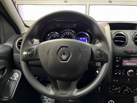 Renault Duster 2.0 4WD MT (143 л.с.) 2015