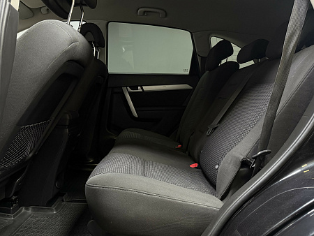 Chevrolet Captiva 2.4 4WD MT (167 л.с.) 2012