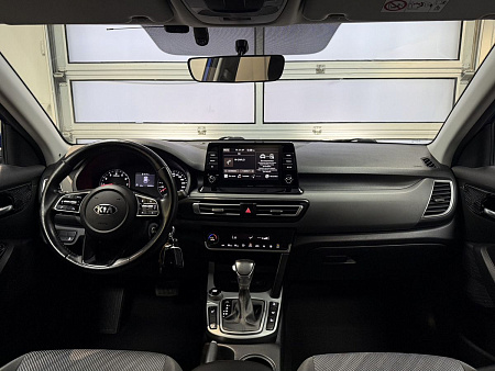 Kia Seltos 2.0 4WD CVT (149 л.с.) 2021