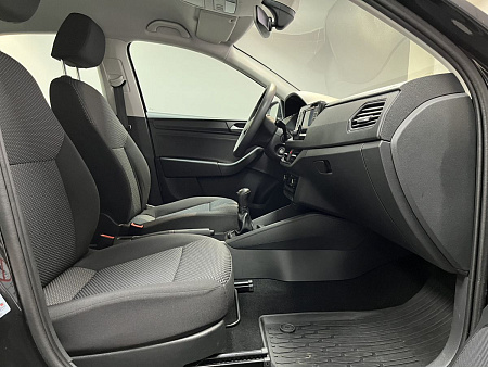 Volkswagen Polo 1.6 MPI MT (110 л.с.) 2020
