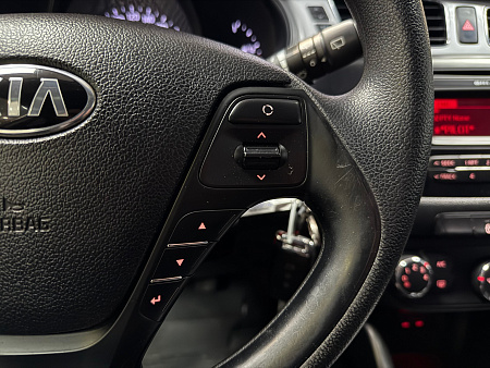 KIA Ceed 1.6 MT (129 л.с.) 2013
