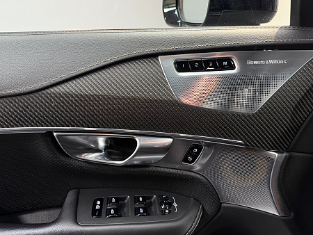 Volvo XC90 2.0 T5 4WD AT (249 л.с.) 5 мест 2019