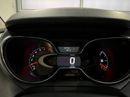 Renault Kaptur 1.6 MT (114 л.с.) 2019
