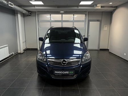 Opel Zafira 1.8 MT (140 л.с.) 2011