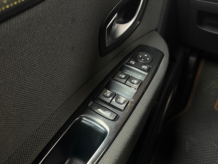 Renault Scenic 1.5 dCi MT (110 л.с.) 2010