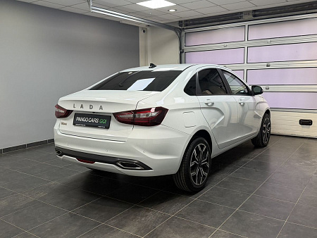 ВАЗ (LADA) Vesta 1.6 MT (106 л.с.) 2023