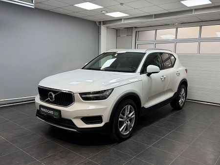 Volvo XC40 2.0 4WD AT (190 л.с.) 2020