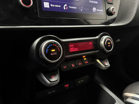 Kia Rio 1.6 AT (123 л.с.) 2020