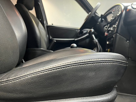 Chevrolet Niva 1.7 MT (80 л.с.) 2015