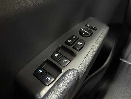 Hyundai Solaris 1.6 MT (123 л.с.) 2021