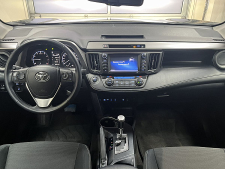 Toyota RAV4 2.0 CVT (146 л.с.) 2017
