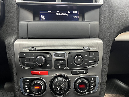 Citroen C4 1.6 AT (150 л.с.) 2015