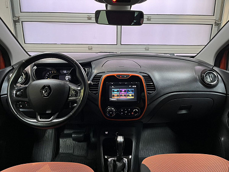 Renault Kaptur 1.6 CVT (114 л.с.) 2016