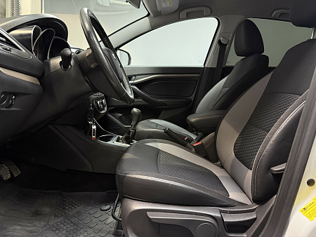 ВАЗ (LADA) Vesta 1.8 MT (122 л.с.) 2020