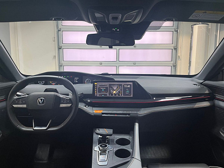 Changan UNI-V 1.5T DCT (181 л.с.) 2023