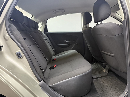 Nissan Almera 1.6 MT (102 л.с.) 2014