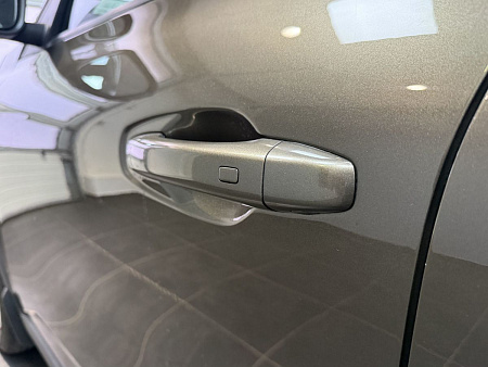 Renault Arkana 1.6 MT (114 л.с.) 2020