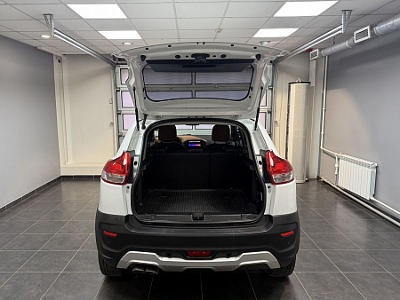 ВАЗ (LADA) XRAY Cross 1.6 CVT (113 л.с.) 2019