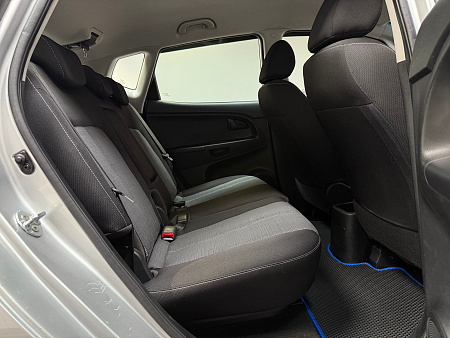 KIA Venga 1.6 MT (125 л.с.) 2013
