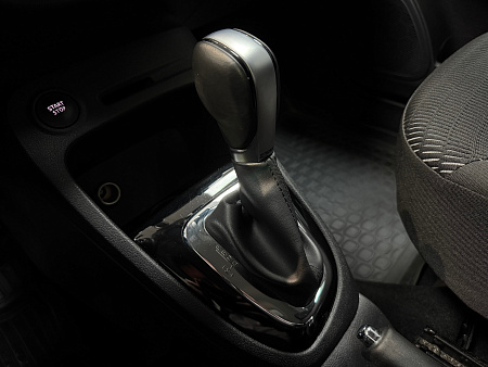 Renault Kaptur 1.6 CVT (114 л.с.) 2019