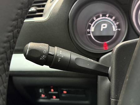 Citroen C4 1.6 AT (150 л.с.) 2015