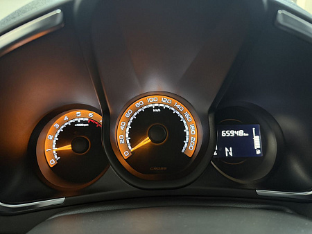 ВАЗ (LADA) XRAY Cross 1.6 CVT (113 л.с.) 2021