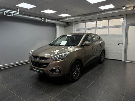 Hyundai ix35 2.0 4WD MT (150 л.с.) 2014