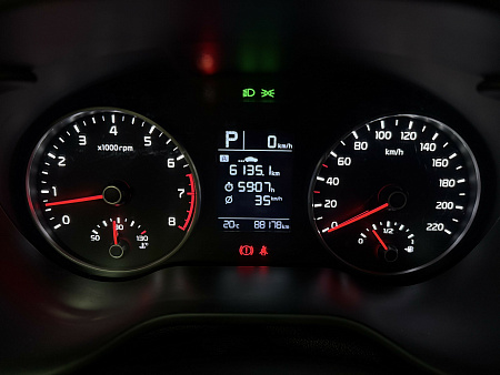 KIA Rio X-Line 1.6 AT (123 л.с.) 2018