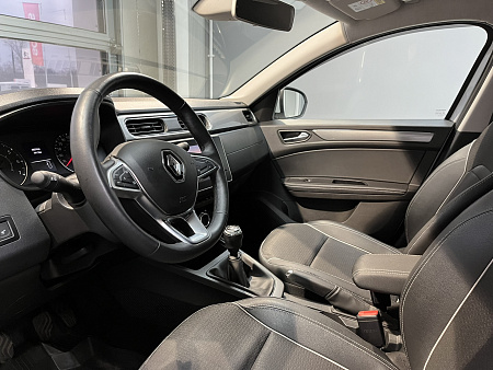 Renault Arkana 1.6 4WD MT (114 л.с.) 2020