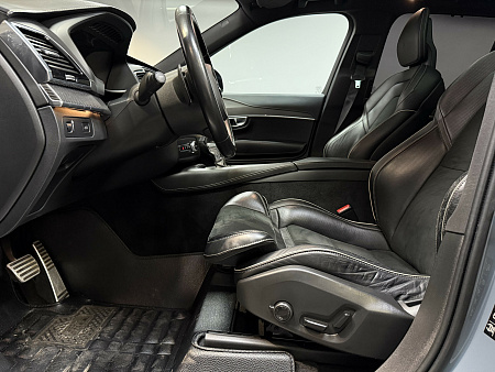 Volvo XC90 2.0 T5 4WD AT (249 л.с.) 5 мест 2019