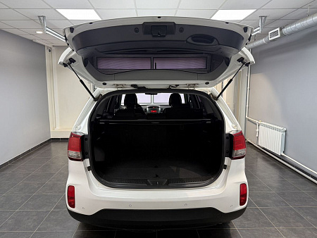 Kia Sorento 2.4 4WD AT (175 л.с.) 2019