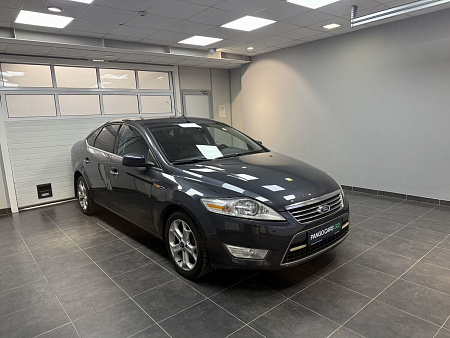 Ford Mondeo 2.3 AT (161 л.с.) 2010