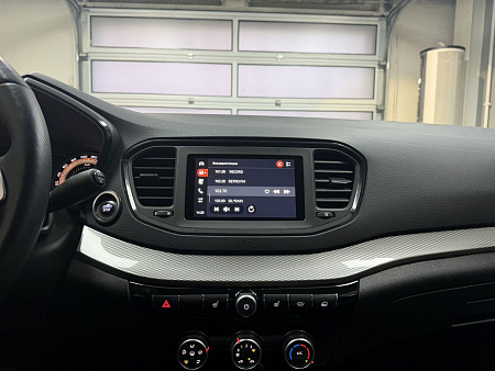 ВАЗ (LADA) Vesta 1.6 MT (106 л.с.) 2023