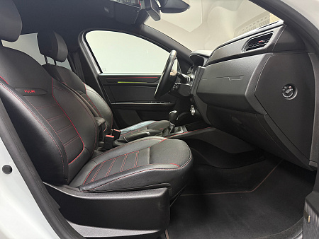 Renault Arkana 1.3 TCe CVT (150 л.с.) 2021