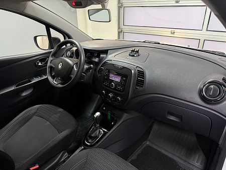 Renault Kaptur 1.6 CVT (114 л.с.) 2017