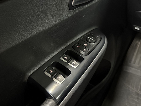 Kia Rio X-Line 1.6 AT (123 л.с.) 2020
