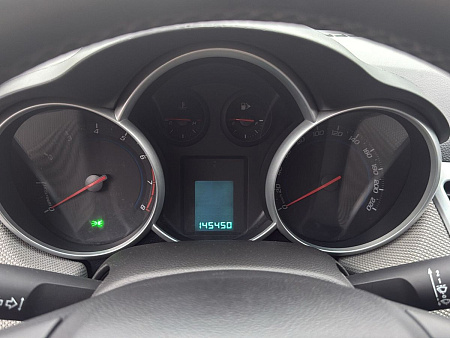 Chevrolet Cruze 1.8 AT (141 л.с.) 2011