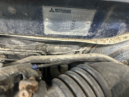 Mitsubishi Lancer 1.6 MT (98 л.с.) 2005