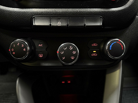 KIA Ceed 1.6 MT (129 л.с.) 2013