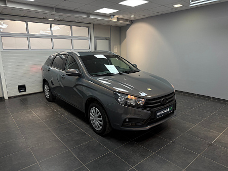 ВАЗ (LADA) Vesta 1.6 MT (106 л.с.) 2022