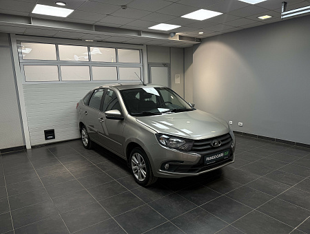 ВАЗ (LADA) Granta 1.6 MT (106 л.с.) 2021