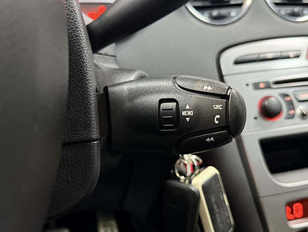Peugeot 408 1.6 MT (115 л.с.) 2016