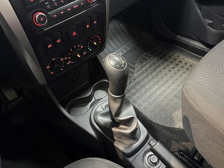 Nissan Almera 1.6 MT (102 л.с.) 2014