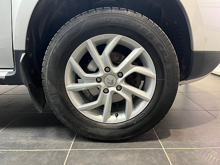 Renault Duster 2.0 4WD AT (143 л.с.) 2019