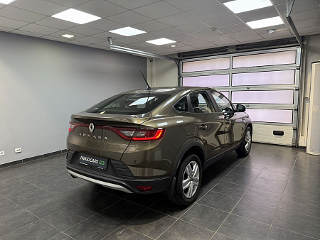 Renault Arkana 1.6 MT (114 л.с.) 2020