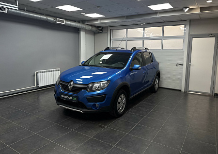 Renault Sandero Stepway 1.6 MT (82 л.с.) 2018