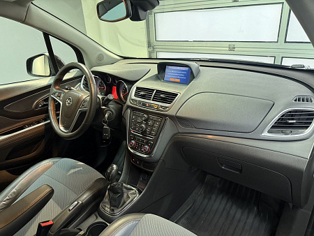 Opel Mokka 1.8 MT (140 л.с.) 2013