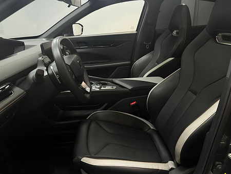 Changan UNI-V 1.5T DCT (181 л.с.) 2023